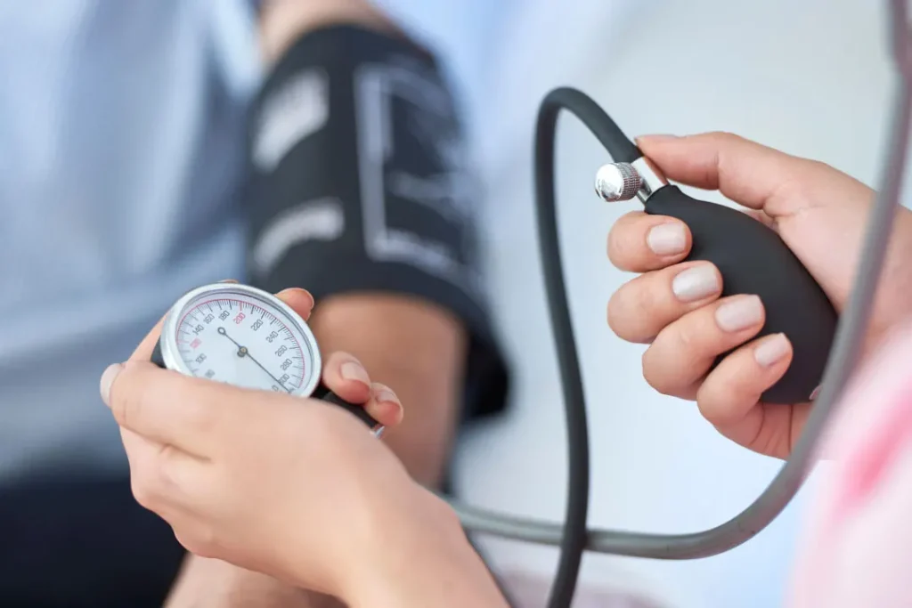 dr check blood pressure